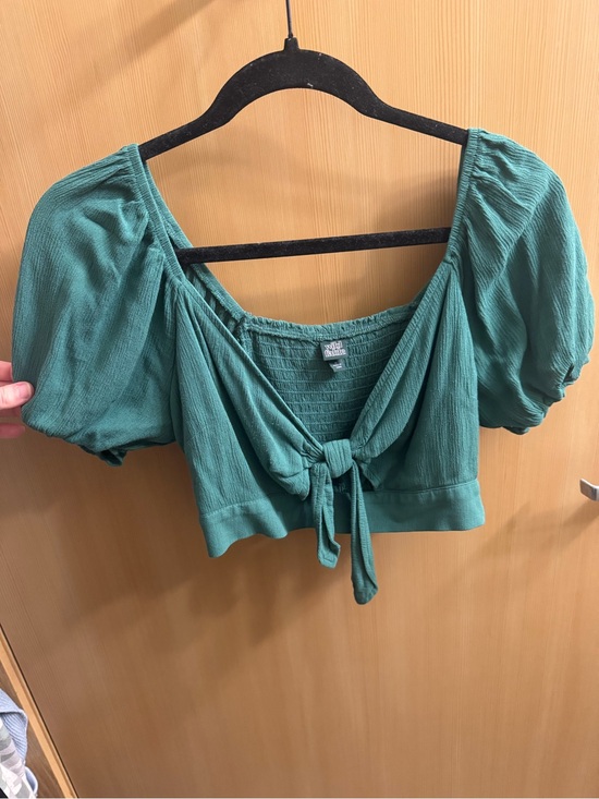 wild fable Tops - wild fable Green Tie-Front Puff Sleeve Crop Top